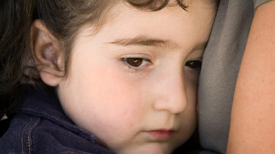 Agression sexuelle: les enfants connaissent souvent bien leur agresseur