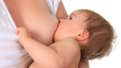 La durée de l'allaitement n'aurait pas d'impact sur le poids de l'enfant