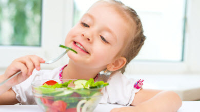 Exposer souvent un enfant à un légume peut porter fruit!