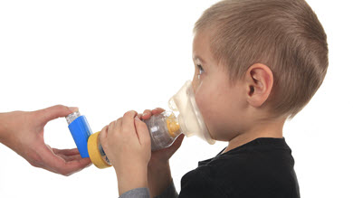 Asthme: attention à l'humidité et aux moisissures