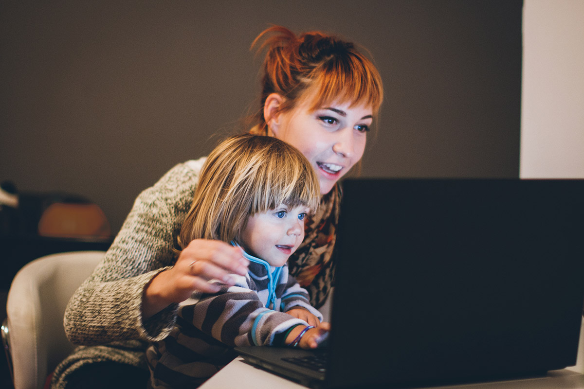 La techno pour rapprocher grands-parents et petits-enfants