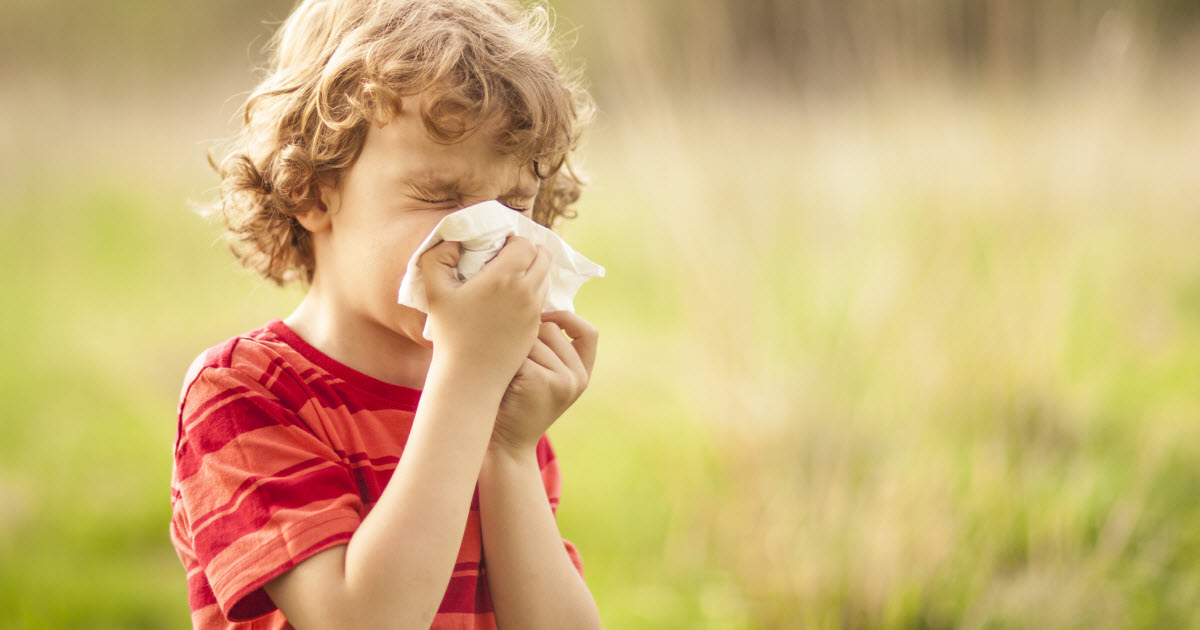 En manchettes – COVID-19: Allergies saisonnières - Naissances au Québec - Comportements difficiles