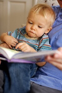 Bibliothérapie: aider son enfant grâce aux livres