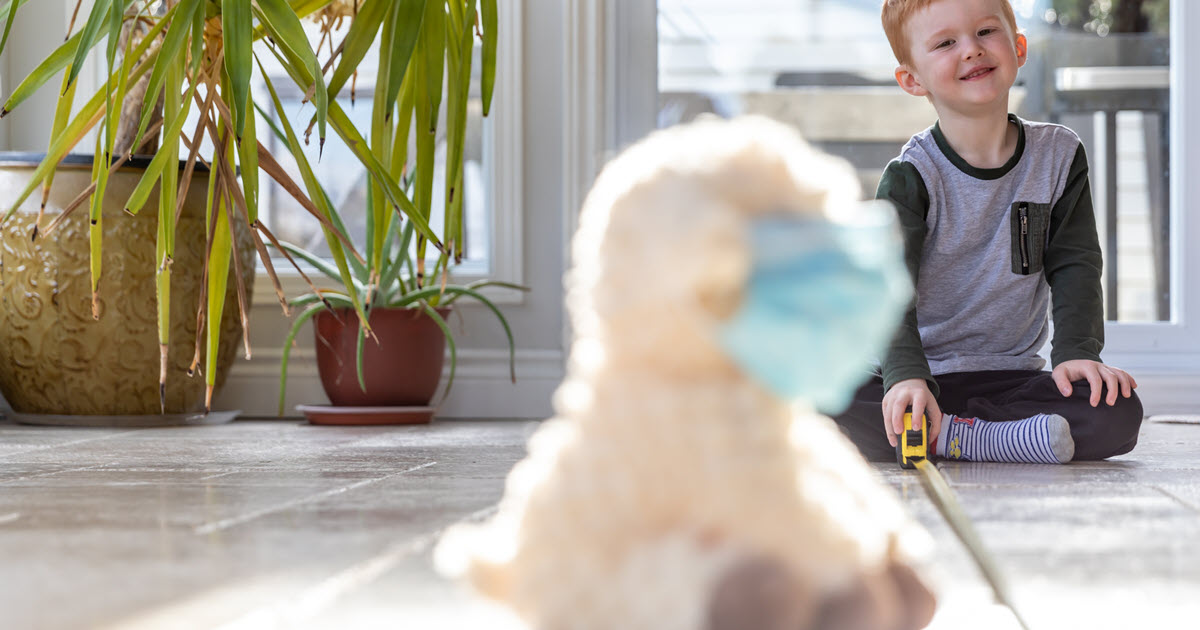 Confinement: les enfants se sont ennuyés des câlins! 