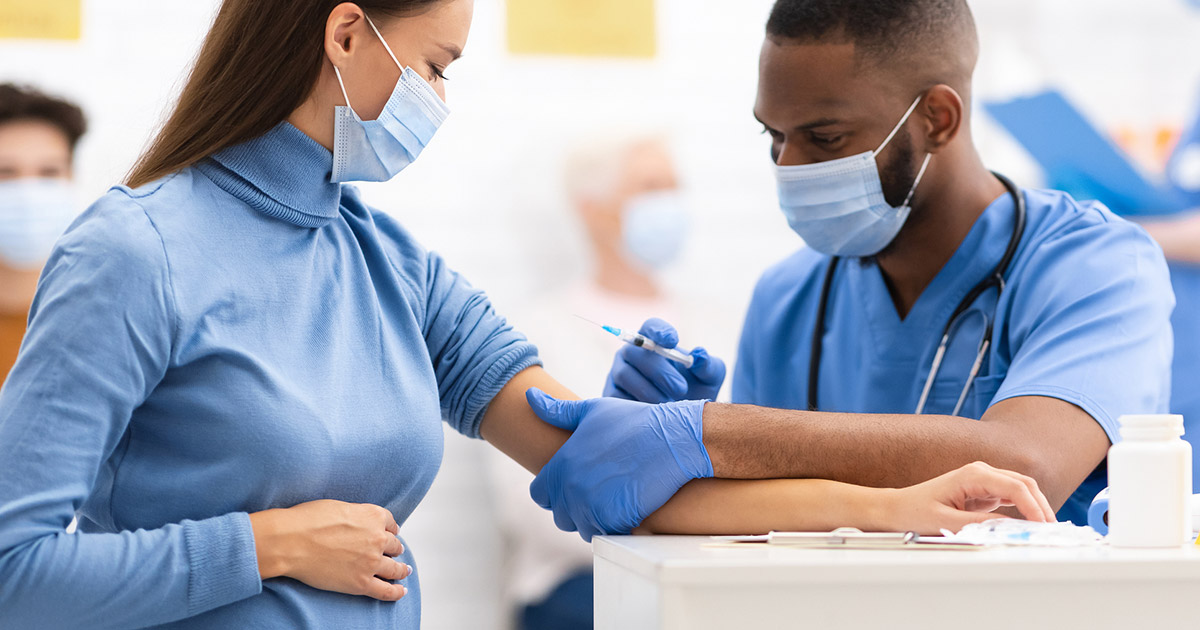 Coqueluche: pourquoi vacciner les femmes enceintes