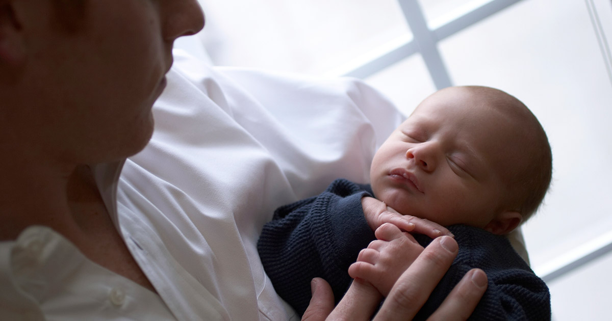 Dépression post-partum: les pères sont aussi à risque