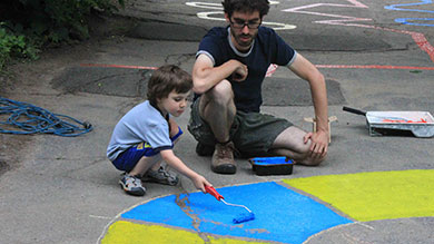 Portrait de famille: les charmes de la vie de ruelle