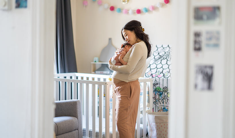 Bringing baby home: What to expect