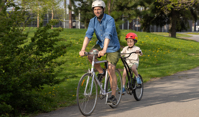 Faire du vélo en famille en toute sécurité