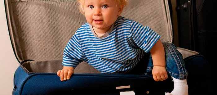 Réconforter, jouer, enseigner: comment voyager avec un enfant