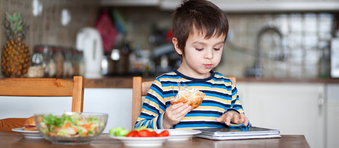 The importance of screen-free meals