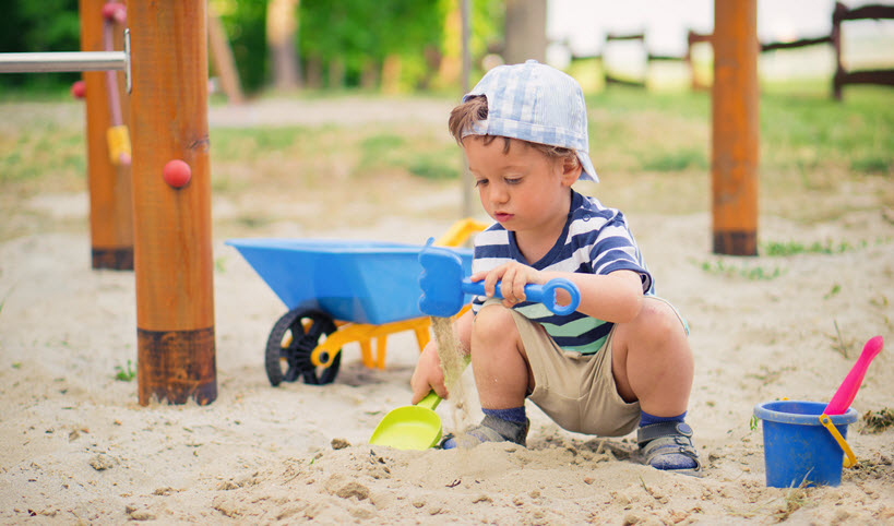 Mauvaise qualité de l'air et chaleur: comment protéger votre enfant