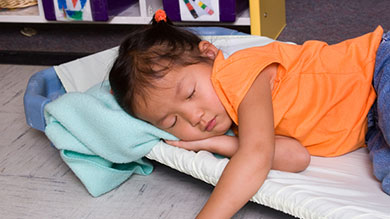La sieste est très importante pour les tout-petits