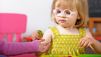Les jeunes enfants partageraient selon les efforts de chacun