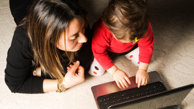Internet: des tout-petits de plus en plus branchés