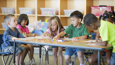 La prématernelle préparerait les enfants vulnérables pour l’école
