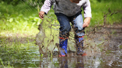 Allergies: les enfants ne seraient pas assez exposés aux microbes