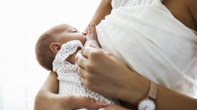 En manchettes: COVID-19 et préparations pour nourrissons - Préférences des bébés - Constipation et grossesse