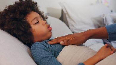 En manchettes: Pneumonie atypique – Interactions entre bébés – Impulsivité et attention – Portrait des tout-petits – Cannabis et grossesse