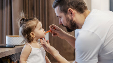 En manchettes: Antibiotiques – Dépression post-partum – Écrire à la main – Appel à tous