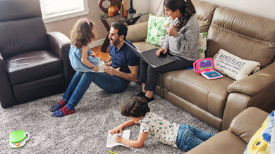 COVID-19: comment les familles québécoises vivent-elles la pandémie?