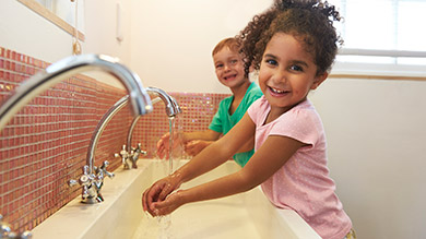 Enfants et COVID-19: quoi de neuf?