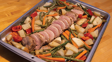 Filet de porc à l'asiatique sur une plaque
