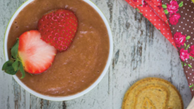 Compote aux pommes et aux fraises
