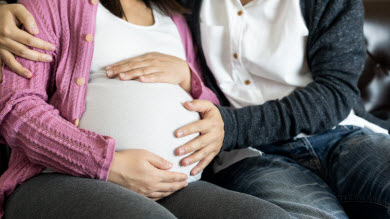 Pandémie: naître sous le signe du stress