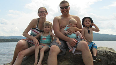 Portrait de famille: vivre avec un bébé aux besoins intenses