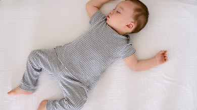 Prudence avec les bruits blancs pour endormir bébé