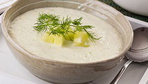 Soupe de concombre rafraîchissante